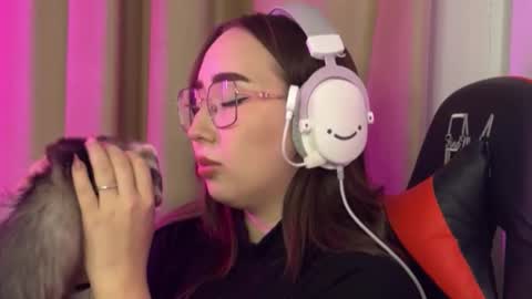 mira_light_ online show from 17, 10, 2025