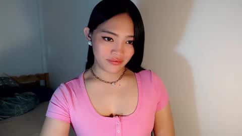 Mira Bella online show from 25, 12, 2024