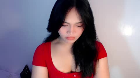 Mira Bella online show from 2, 1, 2025