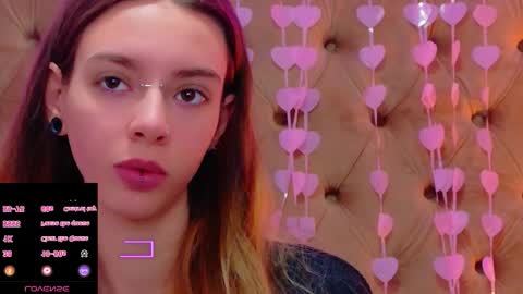 mira_lynxx online show from 23, 2, 2026