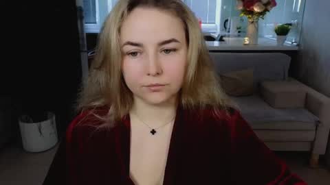 Snapshot of mira_mermayd chatting on 24, 4, 2026 Mira online show from 24, 4, 2026