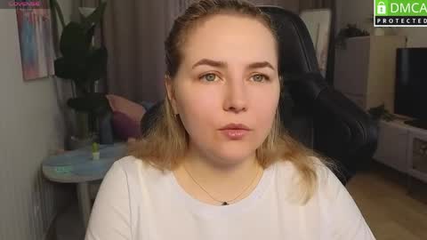 Snapshot of mira_mermayd chatting on 25, 4, 2026 Mira online show from 25, 4, 2026