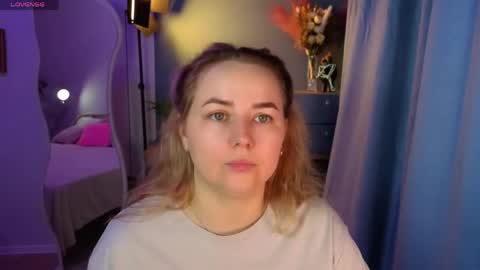 Snapshot of mira_mermayd chatting on 2, 5, 2026 Mira online show from 2, 5, 2026