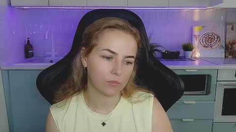Snapshot of mira_mermayd chatting on 12, 7, 2026 Mira online show from 12, 7, 2026