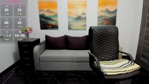 Snapshot of mira_whitme chatting on 30, 9, 2025 Mira online show from 30, 9, 2025