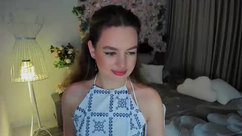 Emma online show from 25, 11, 2025