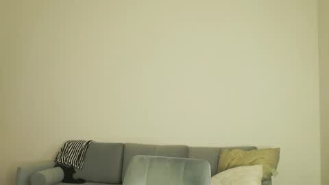 Snapshot of miradiaz chatting on 9, 6, 2026 Meera online show from 9, 6, 2026