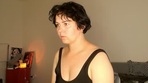 Snapshot of miradiaz chatting on 5, 7, 2026 Meera online show from 5, 7, 2026