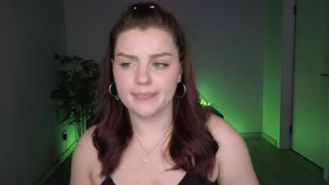 Milky online show from 8, 4, 2026