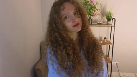 Snapshot of miranda_clock chatting on 5, 2, 2026 Luly online show from 5, 2, 2026