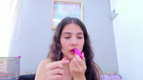    online show from 13, 1, 2025