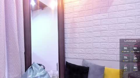    online show from 20, 1, 2025