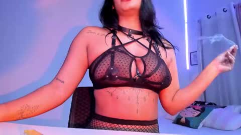 Snapshot of miranda_lorens chatting on 24, 11, 2025 Miranda online show from 24, 11, 2025