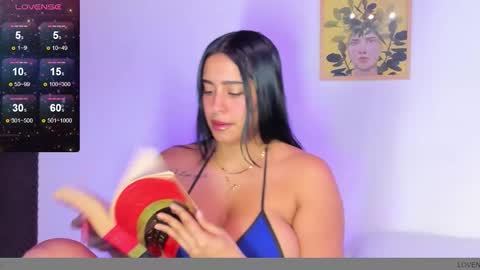 Snapshot of miranda_lorens chatting on 7, 1, 2026 Miranda online show from 7, 1, 2026