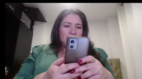 Snapshot of miranda_lovers69 chatting on 14, 1, 2026 Miranda online show from 14, 1, 2026