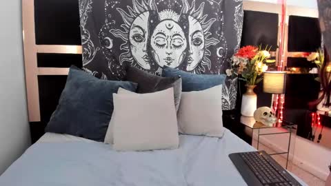 Snapshot of mirandaaduboiss chatting on 14, 1, 2026 Miranda online show from 14, 1, 2026