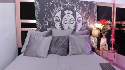 Snapshot of mirandaaduboiss chatting on 24, 2, 2026 Miranda online show from 24, 2, 2026