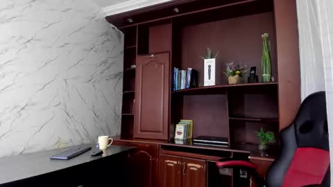 Snapshot of mirandarossi chatting on 2, 10, 2025 Miranda online show from 2, 10, 2025