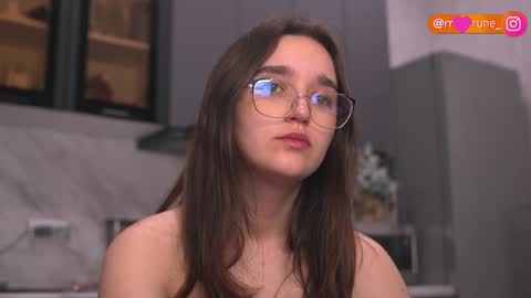 mirarune online show from 19, 12, 2025