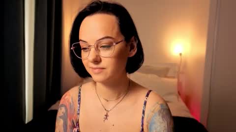 Snapshot of miraskyy chatting on 22, 9, 2025 MiraSkyy online show from 22, 9, 2025