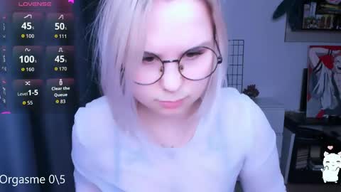 Snapshot of miray_kuriyama chatting on 15, 4, 2026 Kira online show from 15, 4, 2026