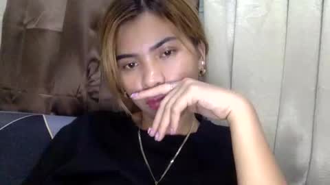 Snapshot of mireill_sex chatting on 13, 4, 2026 mireill_sex online show from 13, 4, 2026
