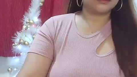 mireille_27 online show from 18, 12, 2025