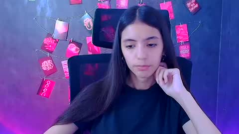Snapshot of miri_miss chatting on 25, 6, 2026 Miri online show from 25, 6, 2026