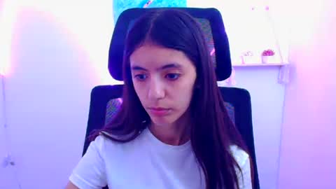 Snapshot of miri_miss chatting on 2, 7, 2026 Miri online show from 2, 7, 2026