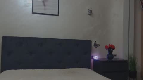 Snapshot of miriam04 chatting on 10, 1, 2026 miriam04 online show from 10, 1, 2026