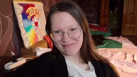 Snapshot of miriamor chatting on 2, 11, 2025 Mira online show from 2, 11, 2025