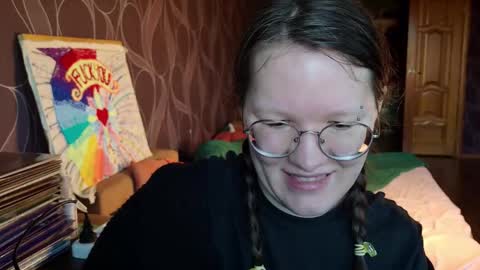 Snapshot of miriamor chatting on 15, 12, 2025 Mira online show from 15, 12, 2025