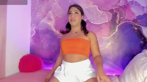 mishelbubble01 online show from 26, 1, 2025