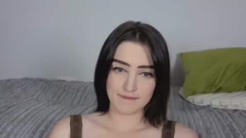 Elora online show from 25, 2, 2026