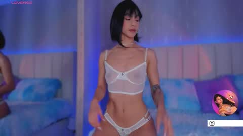 Charlotte online show from 16, 10, 2025