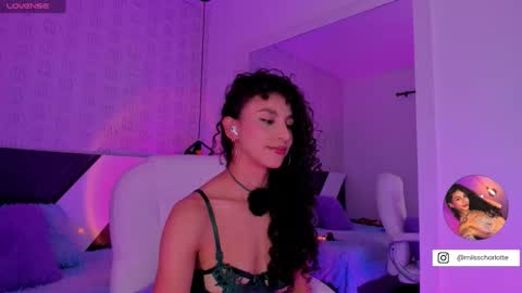 Charlotte online show from 20, 12, 2025