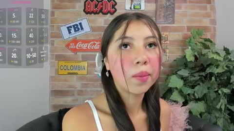 Snapshot of miss__luxury chatting on 22, 10, 2025 Luxury online show from 22, 10, 2025
