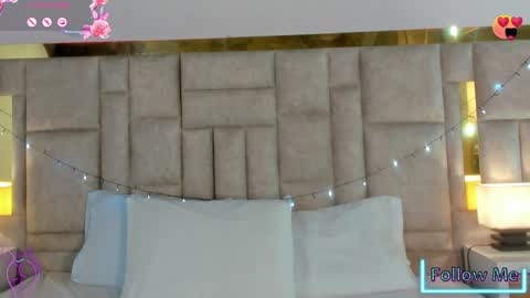 Miss Abigail  online show from 29, 1, 2025