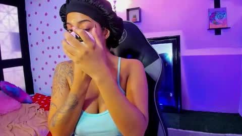 Snapshot of miss_akemi chatting on 24, 10, 2025 Akemi 3 online show from 24, 10, 2025