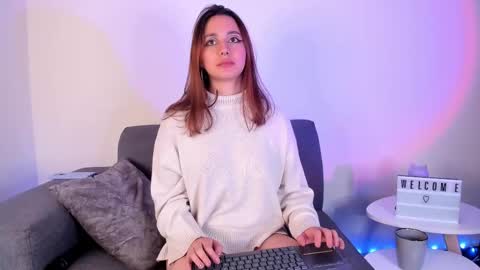 Snapshot of miss_alexa2 chatting on 12, 2, 2025 Alexa Sarmiento online show from 12, 2, 2025