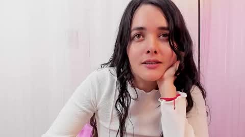 Snapshot of miss_alhy chatting on 5, 1, 2025    online show from 5, 1, 2025