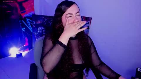 Snapshot of miss_alisse chatting on 19, 10, 2025 miss_alisse online show from 19, 10, 2025