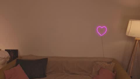 Snapshot of miss_bane chatting on 28, 11, 2025 miss_bane online show from 28, 11, 2025