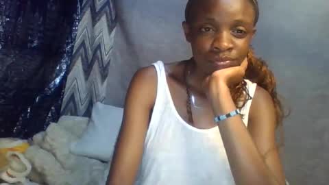 Snapshot of miss_belllo chatting on 3, 2, 2025 miss_belllo online show from 3, 2, 2025