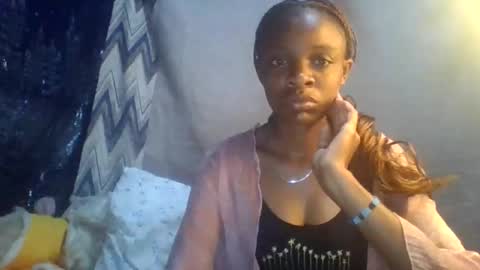 Snapshot of miss_belllo chatting on 4, 2, 2025 miss_belllo online show from 4, 2, 2025