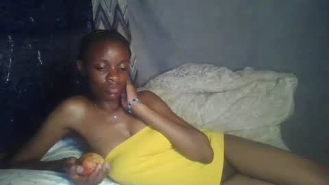 Snapshot of miss_belllo chatting on 10, 2, 2025 miss_belllo online show from 10, 2, 2025