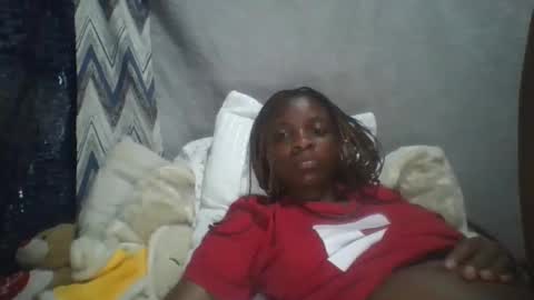 Snapshot of miss_belllo chatting on 16, 2, 2025 miss_belllo online show from 16, 2, 2025