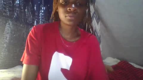 Snapshot of miss_belllo chatting on 16, 2, 2025 miss_belllo online show from 16, 2, 2025