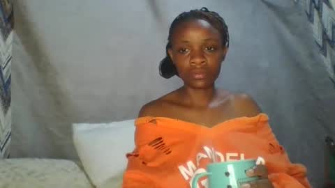 Snapshot of miss_belllo chatting on 21, 2, 2025 miss_belllo online show from 21, 2, 2025
