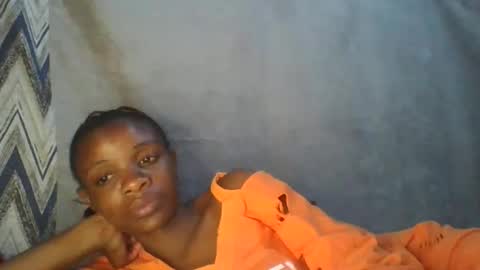 Snapshot of miss_belllo chatting on 24, 2, 2025 miss_belllo online show from 24, 2, 2025